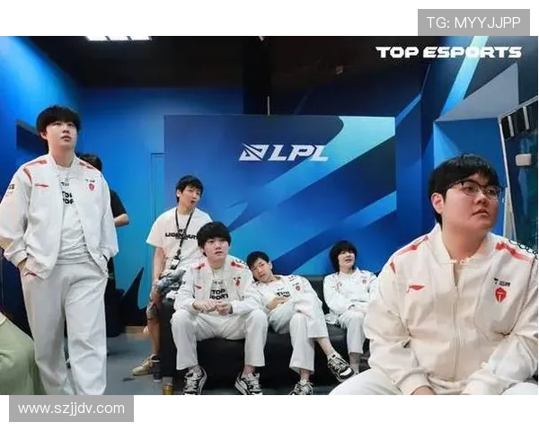 赛后分析：FPX与IG对决中个人能力的深度剖析与比较