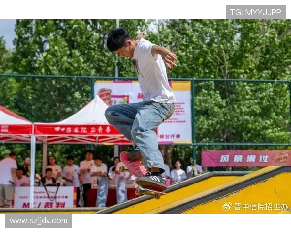 重庆滑板队的心理素质揭秘：勇气与坚持的背后故事