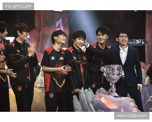 FPX战队在CSGO赛事中的耐力表现与策略分析