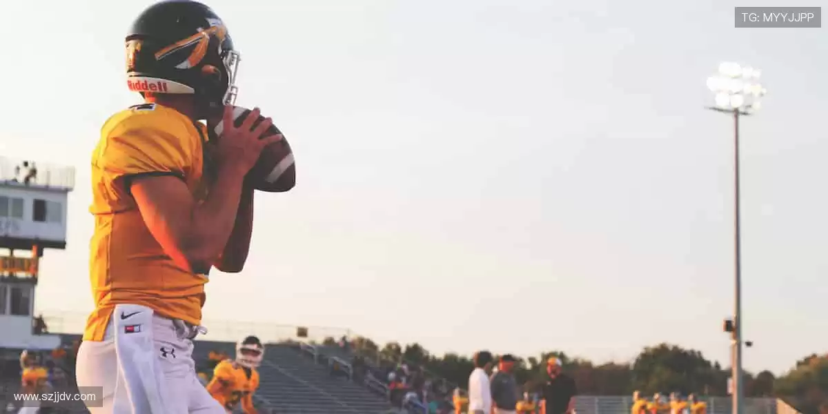 🎁限量周边,把赛场激情带回家!